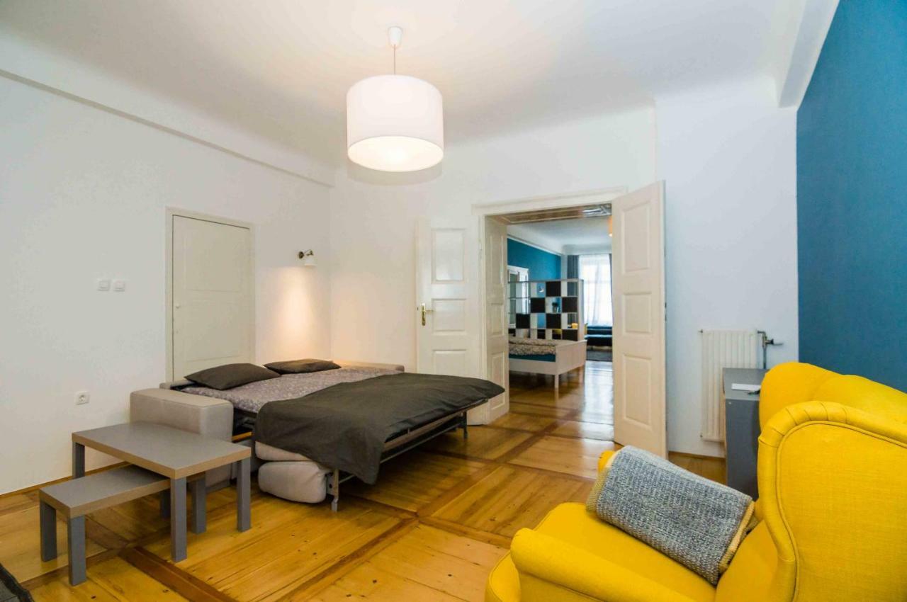 Elegant Central Apartment Любляна Екстер'єр фото